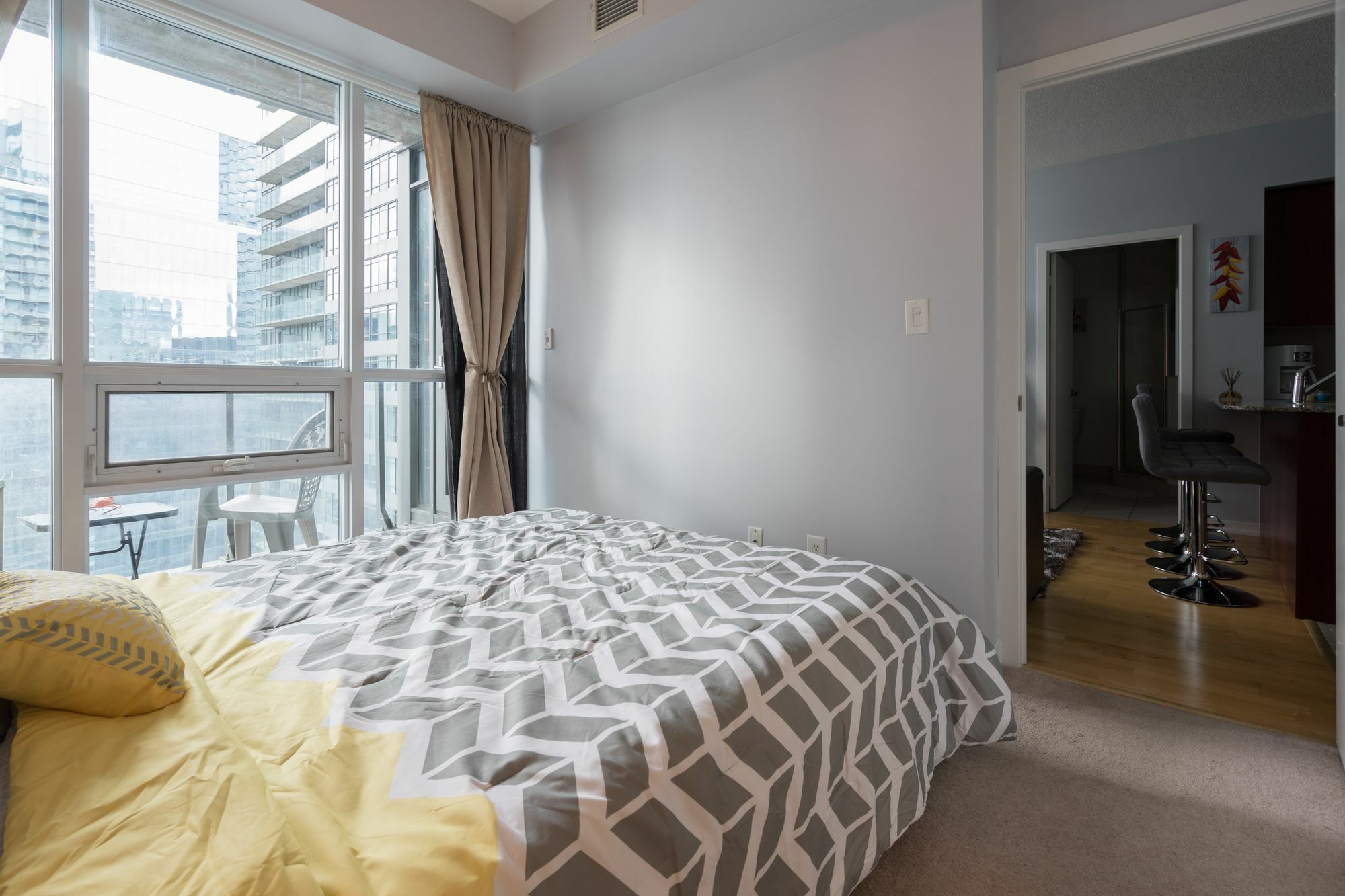 Hotel Applewood Suites - 3 Bdrm Ent. District
